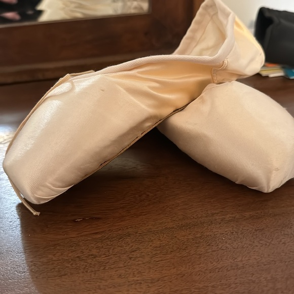 Grishko Ulanova 1 size 4 1/2 xx M - Picture 4 of 5